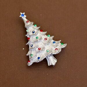 Vintage Art Nouveau Pine Tree Colorful Rhinestones Silver Tone Christmas - U22